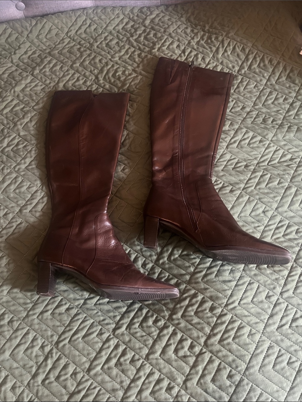 Women's Tall Leather Boots in Dark Brown - Classic Knee-High Style